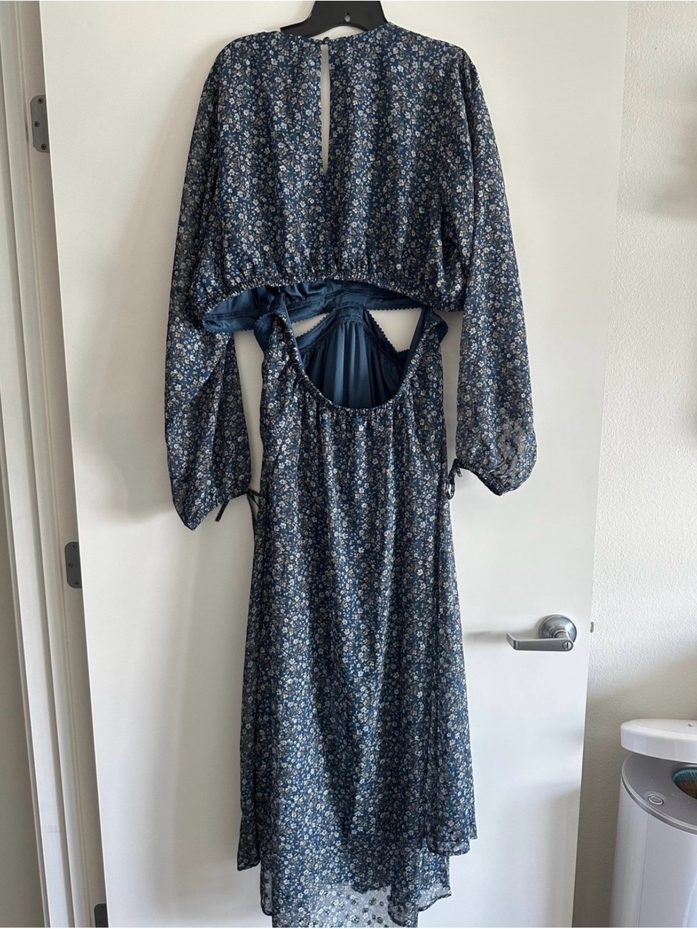 Torrid Boho Festi cut out maxi dress size 2 NWT - Picture 4 of 4